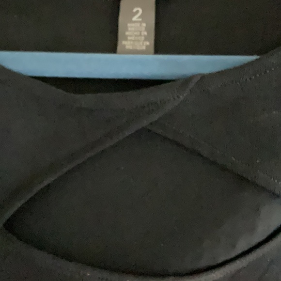 Chicos Travelers Top Sexy Black Size 2 - Picture 3 of 3